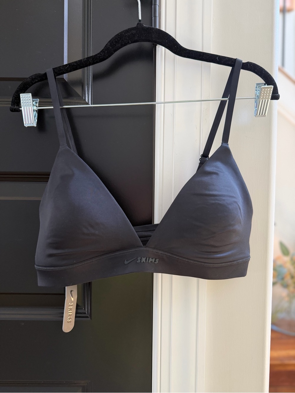 NIKE SKIMS triangle bra